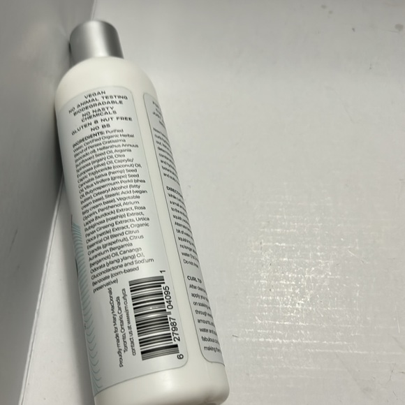 I.M. Society Curly Hair System. Shampoo, Conditioner, Gel & 2 Curl Cream - Picture 13 of 13